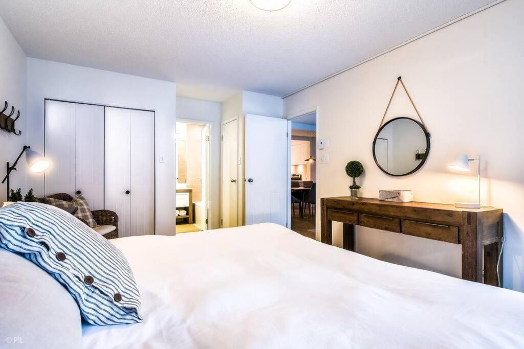 Chic Mt-Tremblant Condo With View On The Lake By Denstays Mont-Tremblant Eksteriør bilde