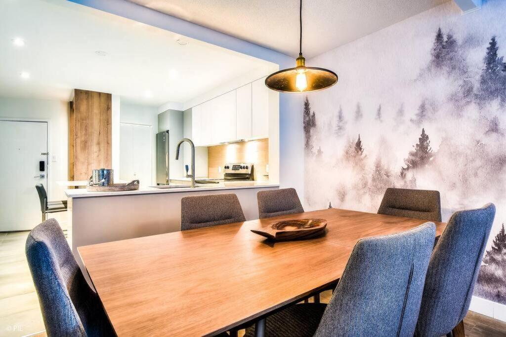 Chic Mt-Tremblant Condo With View On The Lake By Denstays Mont-Tremblant Eksteriør bilde