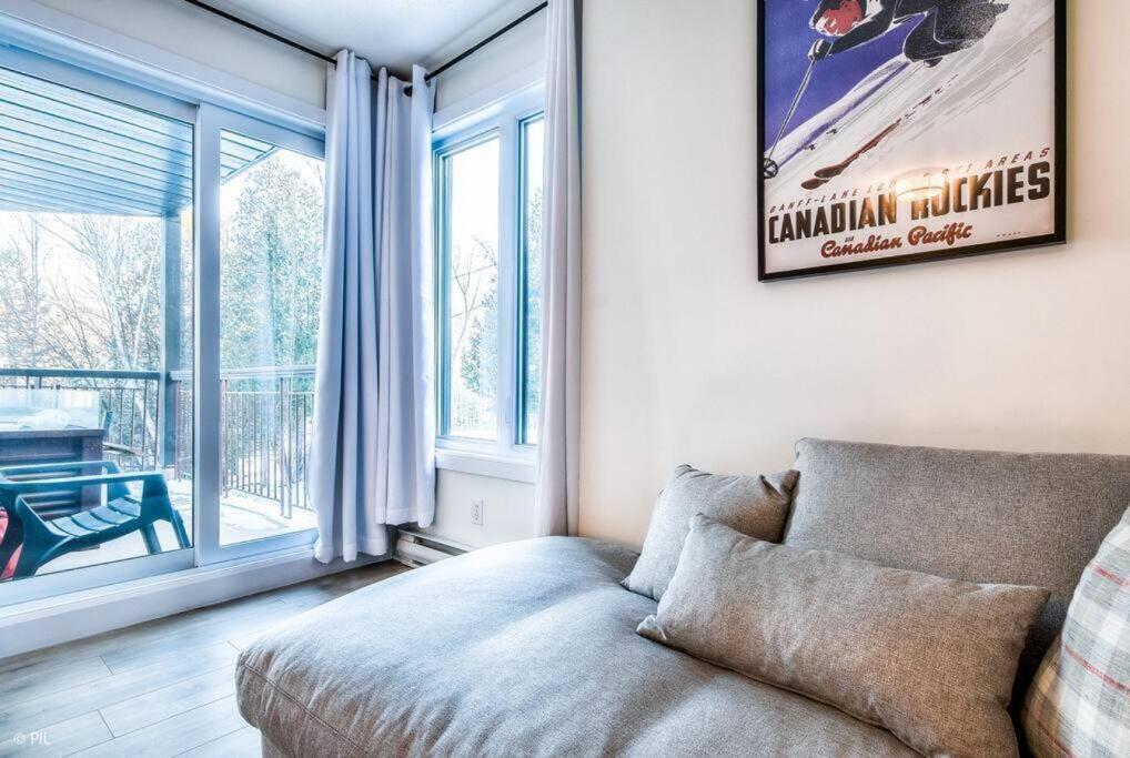 Chic Mt-Tremblant Condo With View On The Lake By Denstays Mont-Tremblant Eksteriør bilde