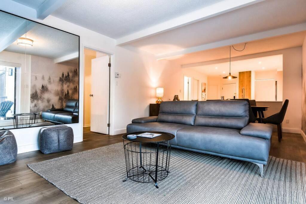 Chic Mt-Tremblant Condo With View On The Lake By Denstays Mont-Tremblant Eksteriør bilde