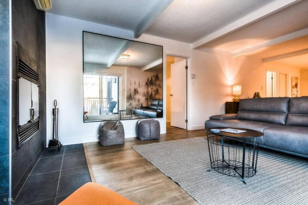 Chic Mt-Tremblant Condo With View On The Lake By Denstays Mont-Tremblant Eksteriør bilde