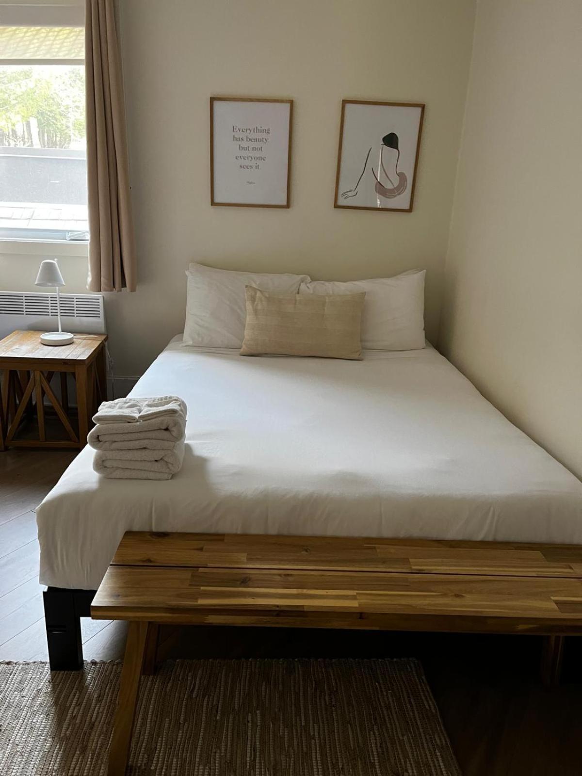 Chic Mt-Tremblant Condo With View On The Lake By Denstays Mont-Tremblant Eksteriør bilde
